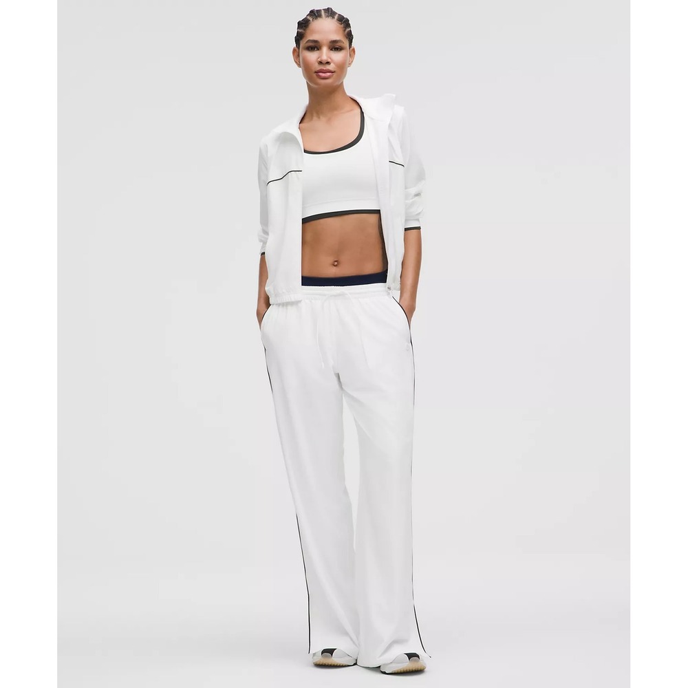 037-Court Rival Wide-Leg Track Pant Regular Stitched Logo-White/Club Blue
